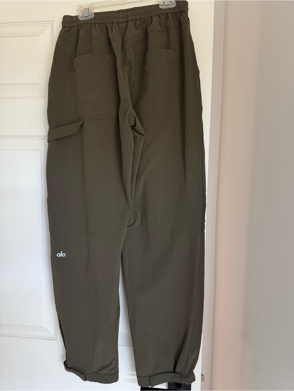 ALO Yoga Olive Cargo Jogger Pants with D-Ring Details - Picture 2 of 4